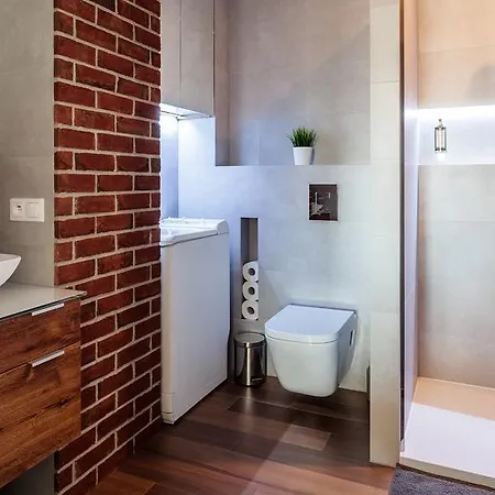 Rent Like - Orkana Apartment